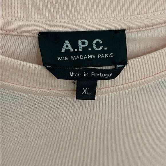 A.P.C. Rue Madame Paris Men's Light Pink Short Sleeve TeeXL